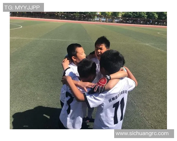 尽享激情与挑战Xbox足球游戏带你体验真实赛场的热血对决